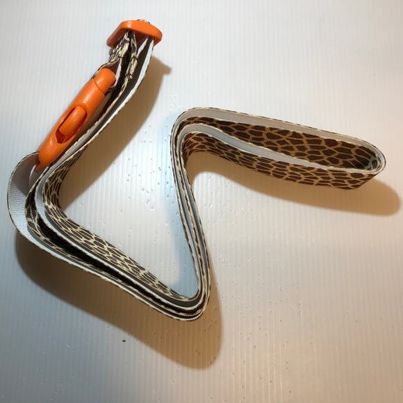 NWT Vintage Avon Giraffe Theme Luggage Handle Grip & Strap - Picture 2 of 6